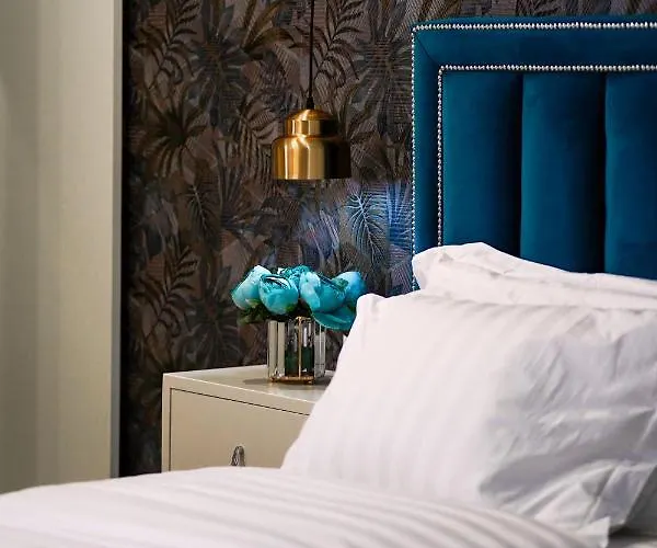 Capital Тирана